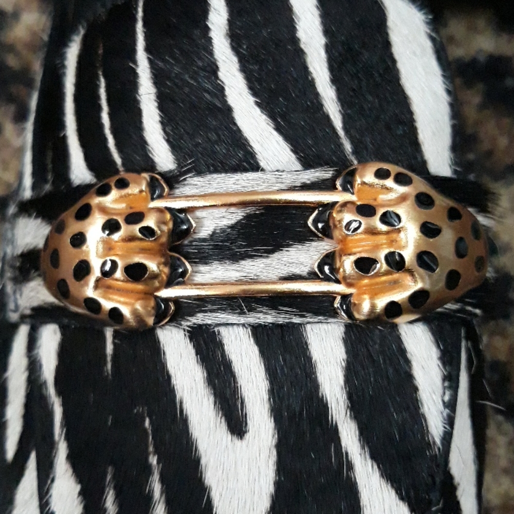 Schutz Zebra Animal Loafer Dylan Gold Paw Panther 6 Womens shoes new black white - Picture 6 of 11